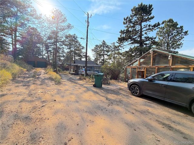 25 Pine Rd, Golden, CO 80401