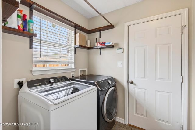 13300 Sunview Cove, Ocean Springs, MS 39565