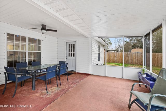 13300 Sunview Cove, Ocean Springs, MS 39565