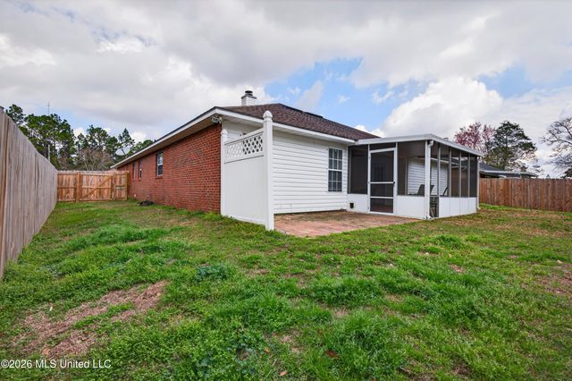 13300 Sunview Cove, Ocean Springs, MS 39565