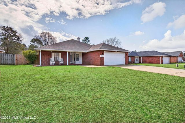 13300 Sunview Cove, Ocean Springs, MS 39565