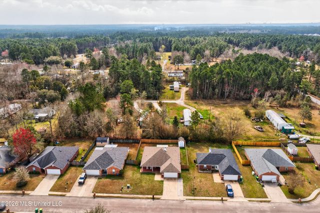 13300 Sunview Cove, Ocean Springs, MS 39565