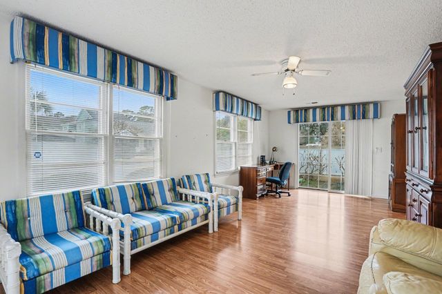 1012 Perrin Dr., North Myrtle Beach, SC 29582