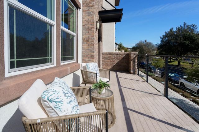 885 De Guigne Drive 1, Sunnyvale, CA 94085