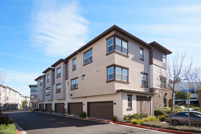 885 De Guigne Drive 1, Sunnyvale, CA 94085