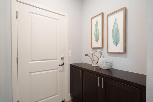 885 De Guigne Drive 1, Sunnyvale, CA 94085