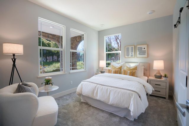 885 De Guigne Drive 1, Sunnyvale, CA 94085