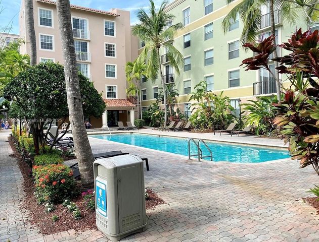 1919 Van Buren St 505A, Hollywood, FL 33020