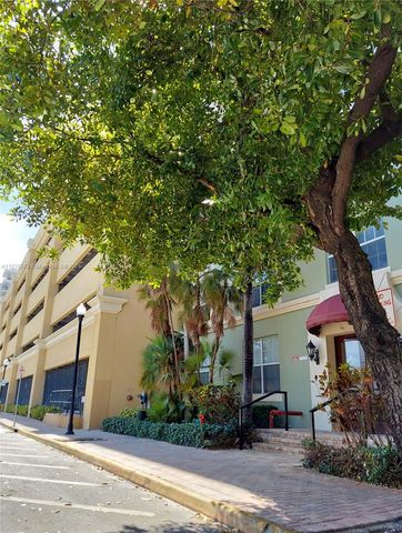 1919 Van Buren St 505A, Hollywood, FL 33020
