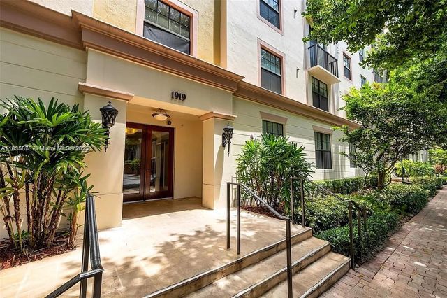 1919 Van Buren St 505A, Hollywood, FL 33020