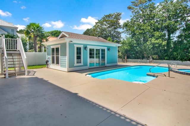 5637 Porcher Dr., Myrtle Beach, SC 29577
