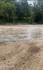 121 River Chase Way, Newport, TN 37821