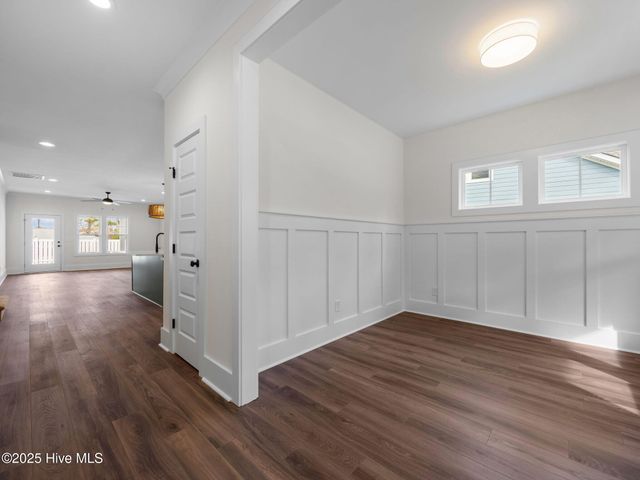 126 Pine View Boulevard, Beaufort, NC 28516