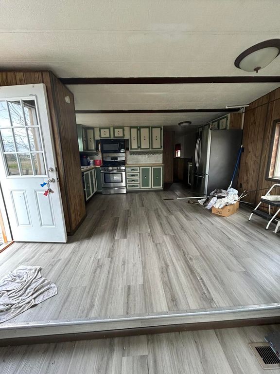 801 123 AVE, Havre, MT 59501 photo 4