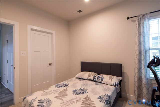 4733 Fry Landing Dr, Glen Allen, VA 23059