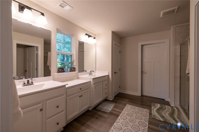 4733 Fry Landing Dr, Glen Allen, VA 23059
