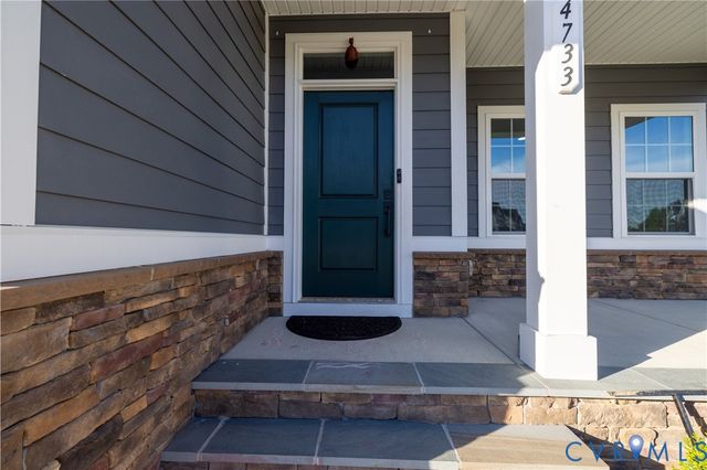 4733 Fry Landing Dr, Glen Allen, VA 23059
