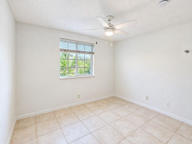 3660 San Simeon Circle, Weston, FL 33331