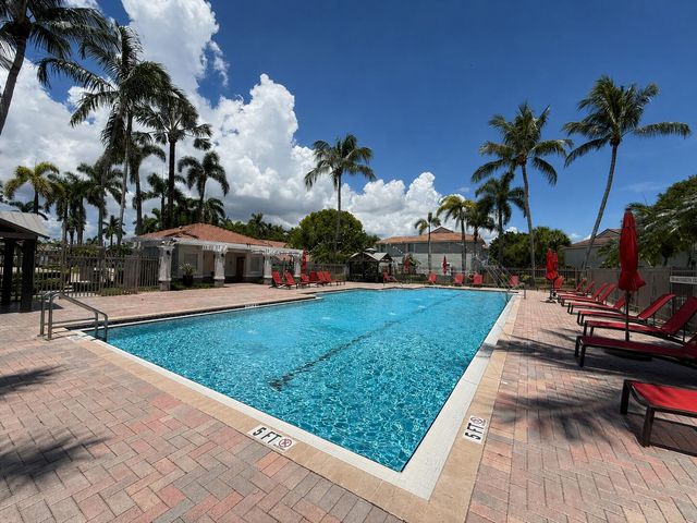 3660 San Simeon Circle, Weston, FL 33331
