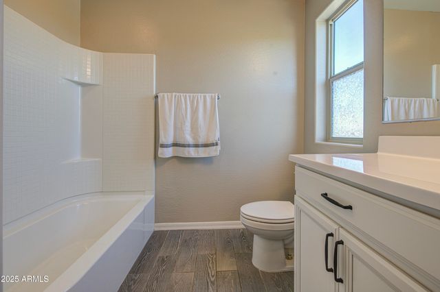 782 E BETSY Lane, Gilbert, AZ 85296