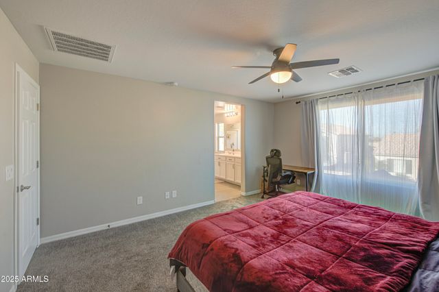 782 E BETSY Lane, Gilbert, AZ 85296