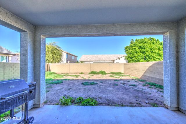 782 E BETSY Lane, Gilbert, AZ 85296