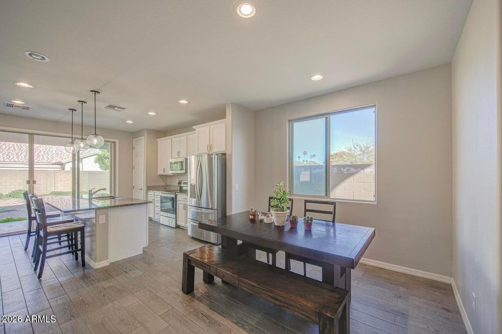 782 E BETSY Lane, Gilbert, AZ 85296 — photo 5