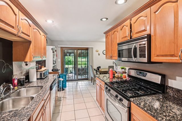 71 Ruggles Court, Orland Park, IL 60467