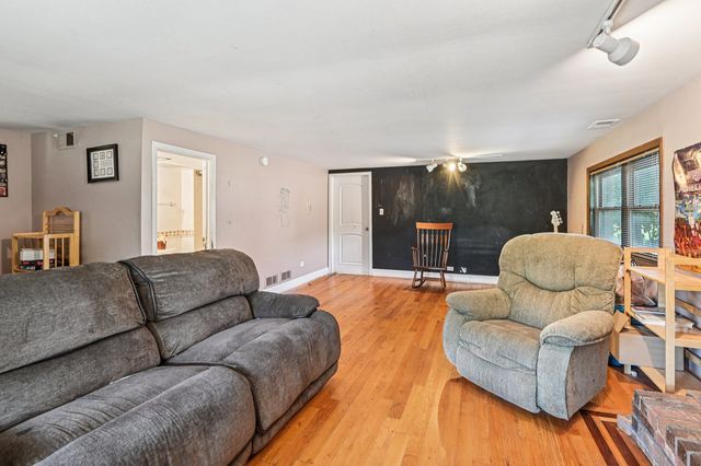 71 Ruggles Court, Orland Park, IL 60467