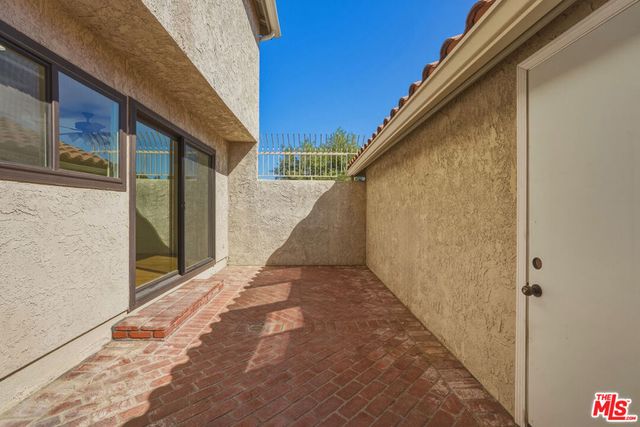 6845 Valley Circle Boulevard 22, West Hills, CA 91307