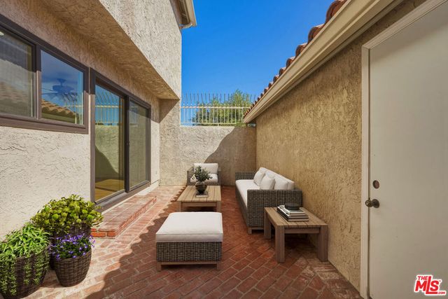 6845 Valley Circle Boulevard 22, West Hills, CA 91307