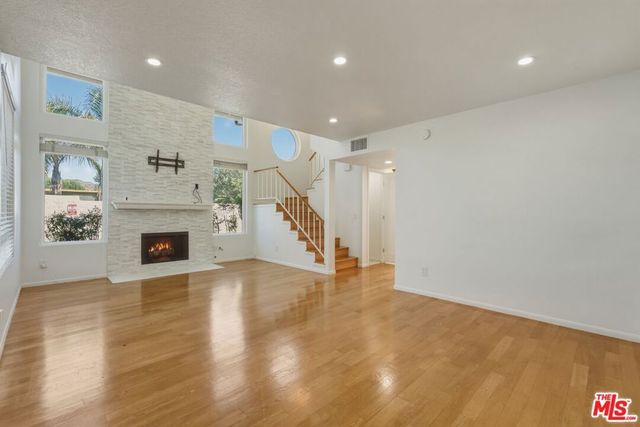 6845 Valley Circle Boulevard 22, West Hills, CA 91307