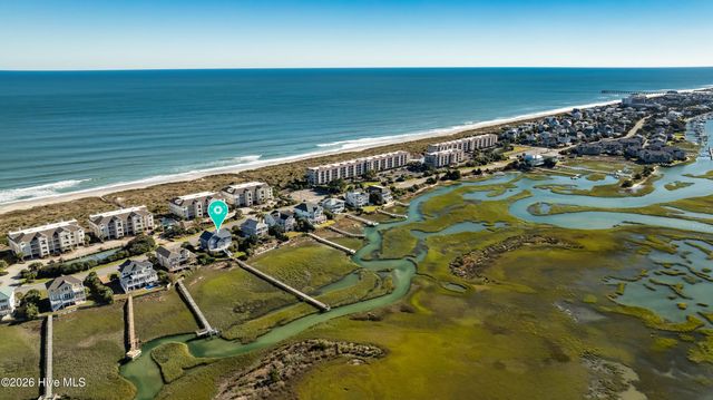 2509 N Lumina Avenue N, Wrightsville Beach, NC 28480