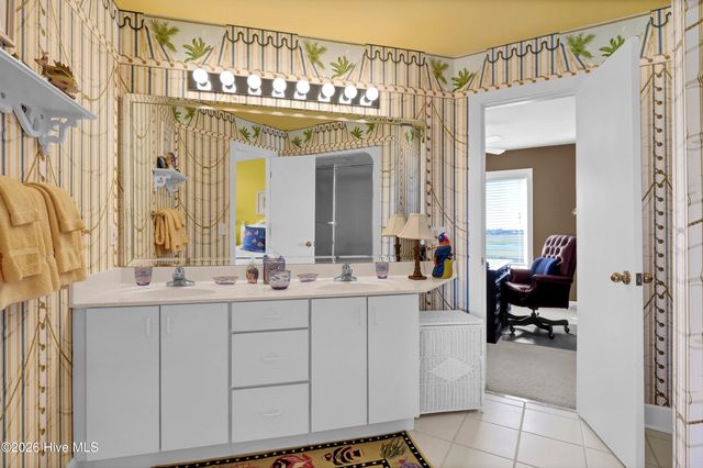 2509 N Lumina Avenue N, Wrightsville Beach, NC 28480