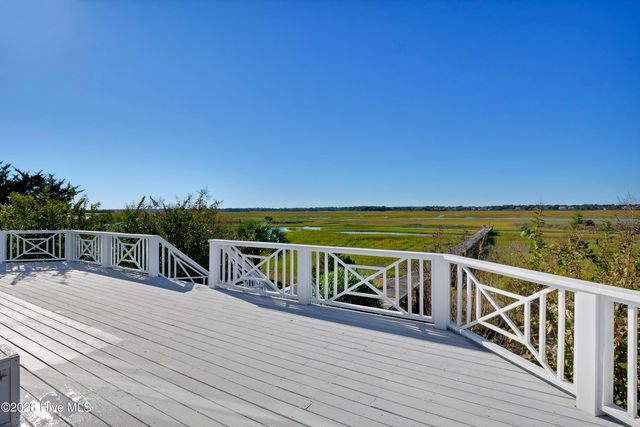 2509 N Lumina Avenue N, Wrightsville Beach, NC 28480