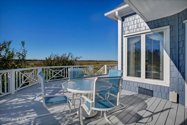 2509 N Lumina Avenue N, Wrightsville Beach, NC 28480