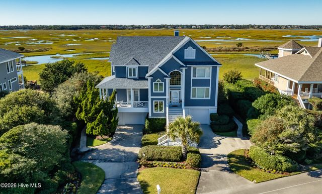 2509 N Lumina Avenue N, Wrightsville Beach, NC 28480
