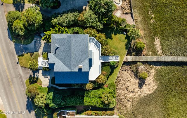2509 N Lumina Avenue N, Wrightsville Beach, NC 28480