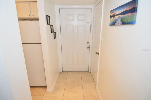8625 MALLARD RESERVE DRIVE 101, Tampa, FL 33614
