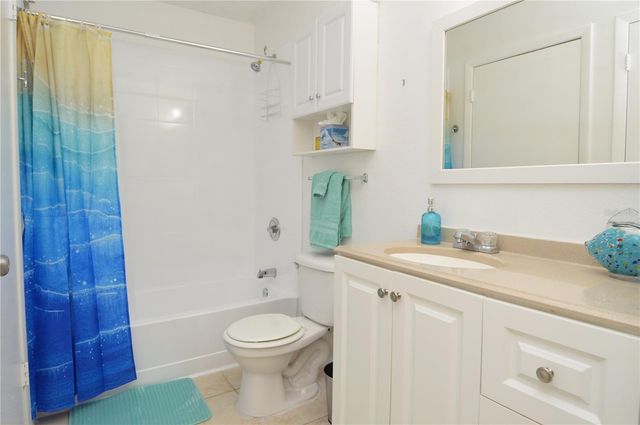 8625 MALLARD RESERVE DRIVE 101, Tampa, FL 33614