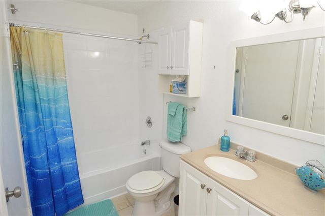 8625 MALLARD RESERVE DRIVE 101, Tampa, FL 33614