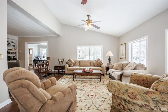 30 Oak Street, Avon, NY 14414