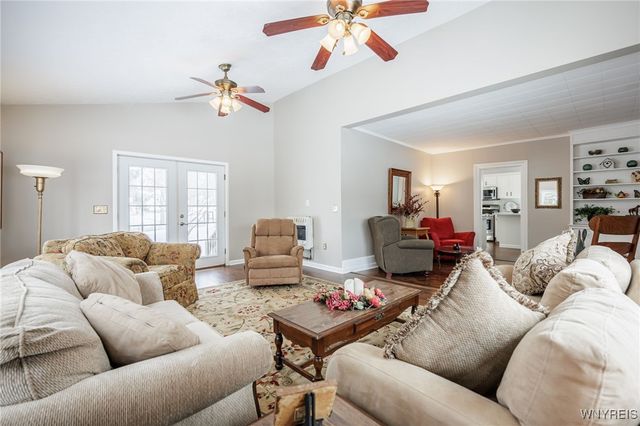 30 Oak Street, Avon, NY 14414