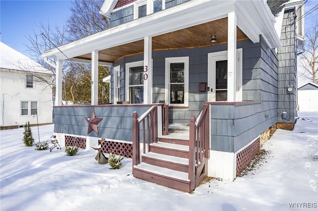 30 Oak Street, Avon, NY 14414