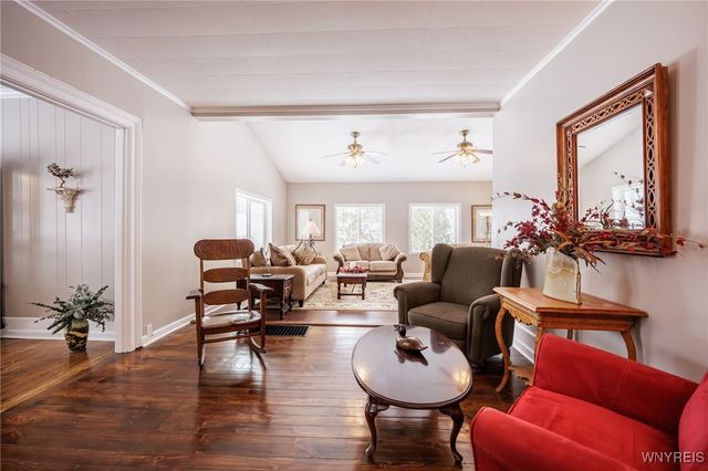 30 Oak Street, Avon, NY 14414