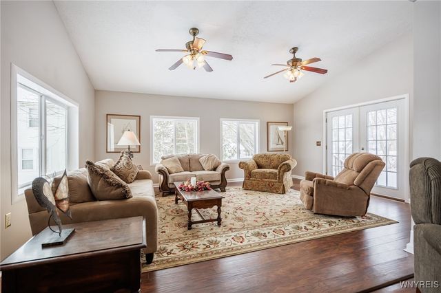 30 Oak Street, Avon, NY 14414
