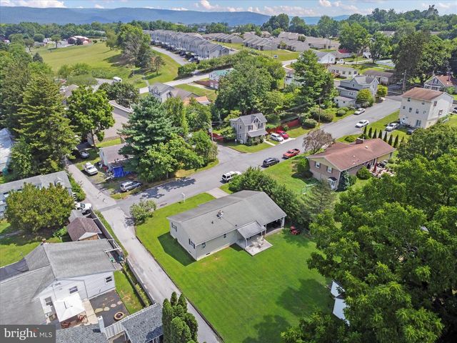 114 EDEN AVE, Waynesboro, PA 17268