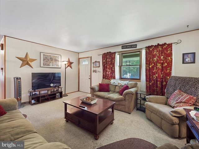 114 EDEN AVE, Waynesboro, PA 17268