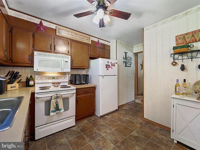 114 EDEN AVE, Waynesboro, PA 17268