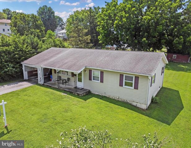 114 EDEN AVE, Waynesboro, PA 17268